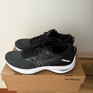 Mizuno Wavelegacy